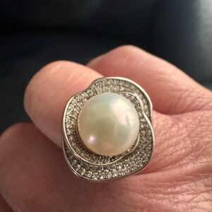 Beautiful New sterling silver, real pearl rainbow like Sapphires size 7.5🌊🦪